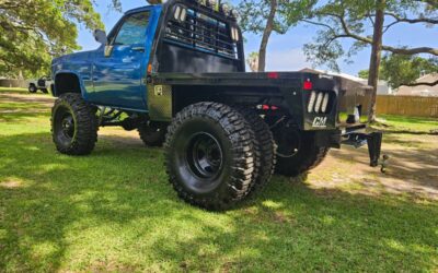 Chevrolet   1984 blue