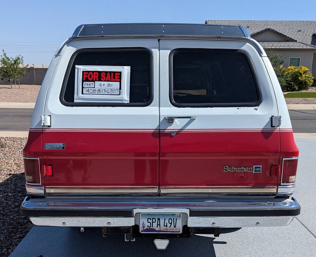Chevrolet-1987-white-3