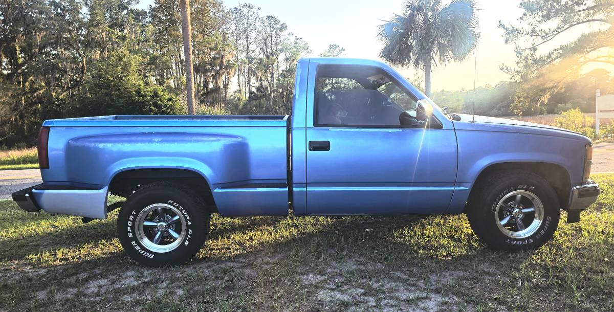 Chevrolet-1992-blue-4
