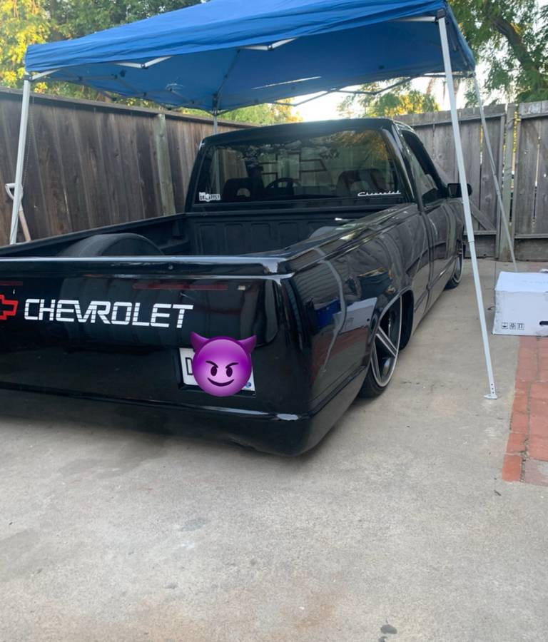 Chevrolet-1993-black-4