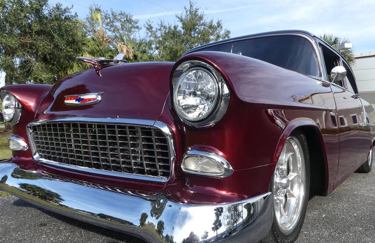 Chevrolet 210  1955 red