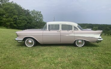 Chevrolet-210-1957-17