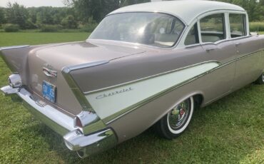 Chevrolet-210-1957-2