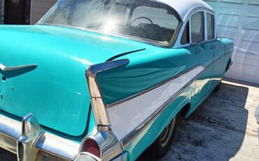 Chevrolet-210-1957-blue-5