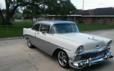Chevrolet-210-2-door-sedan-1956-custom-3