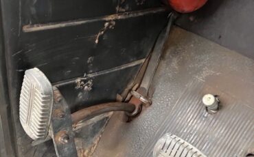 Chevrolet-3100-1951-32