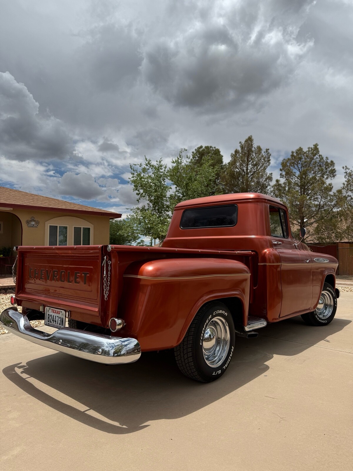 Chevrolet 3100 1957