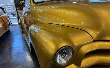 Chevrolet-3100-5-window-custom-p-1954-yellow-10