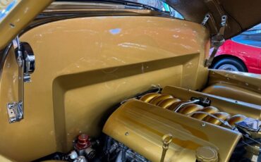 Chevrolet-3100-5-window-custom-p-1954-yellow-22