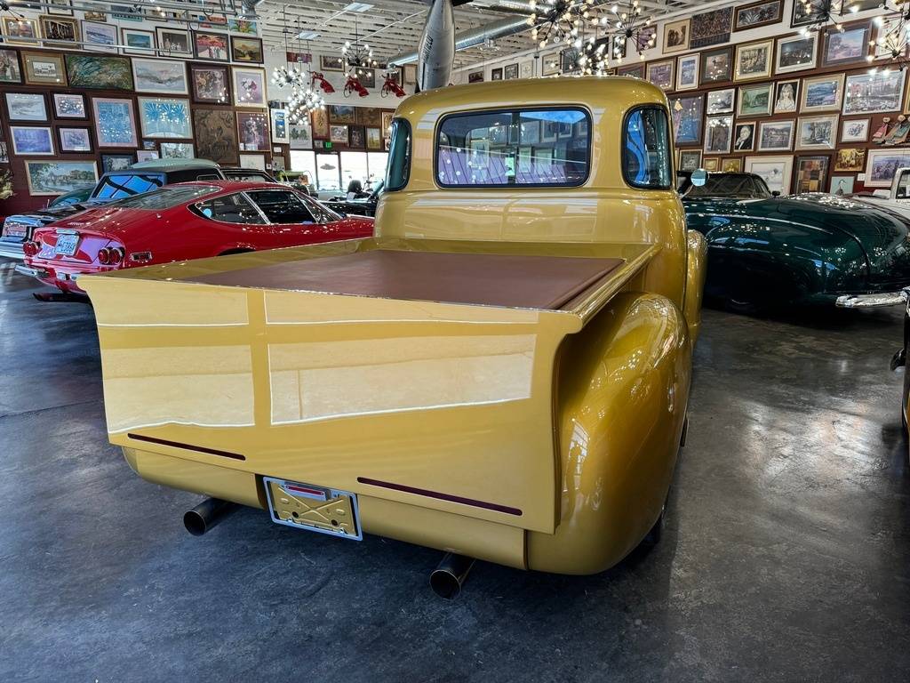 Chevrolet-3100-5-window-custom-p-1954-yellow-6