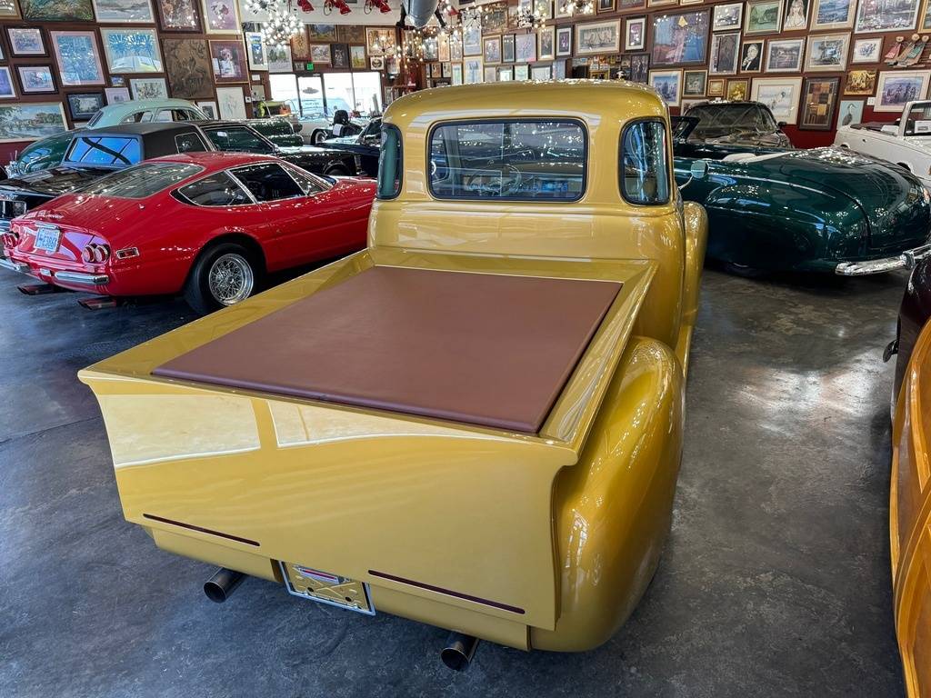 Chevrolet-3100-5-window-custom-p-1954-yellow-7