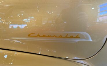 Chevrolet-3100-5-window-custom-p-1954-yellow-9