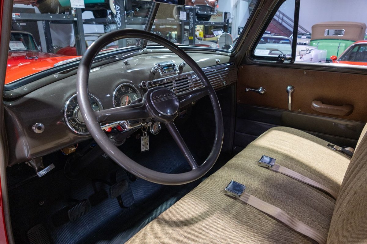 Chevrolet-3100-Pickup-1951-Pickup-Truck-1