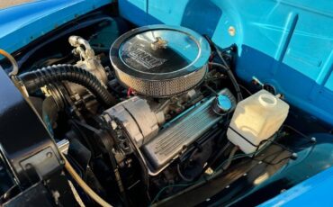 Chevrolet-3100-restomod-pickup-1950-blue-17