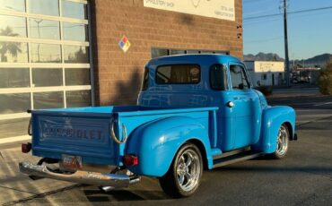 Chevrolet-3100-restomod-pickup-1950-blue-5
