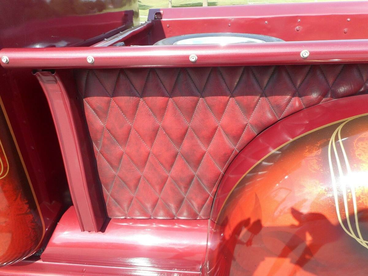 Chevrolet-3100-truck-1952-custom-14