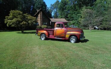 Chevrolet-3100-truck-1952-custom
