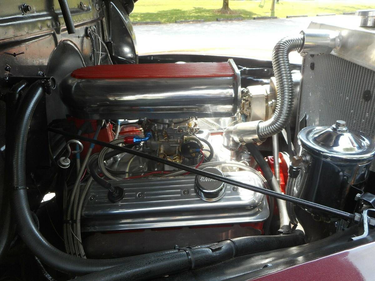 Chevrolet-3100-truck-1952-custom-9