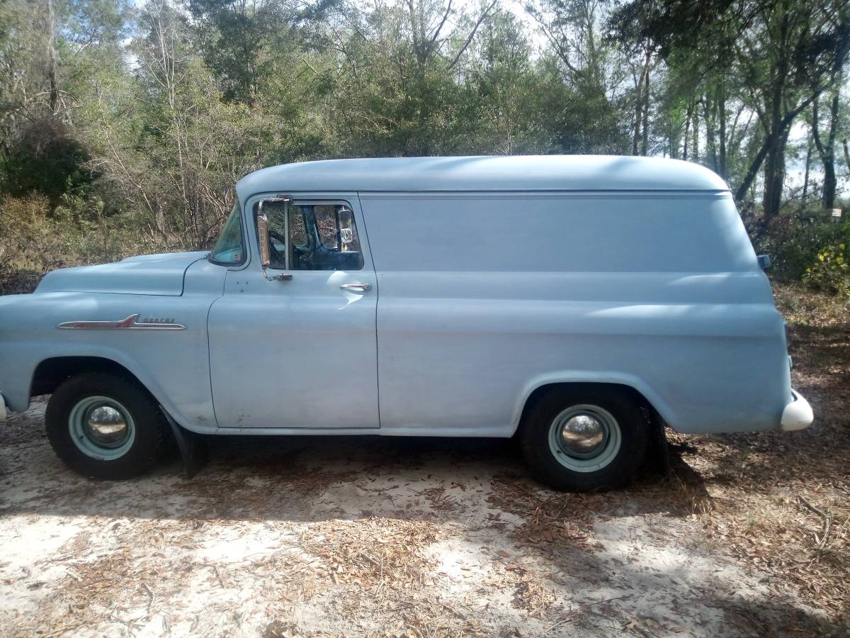 Chevrolet-3100-truck-1958-blue-1