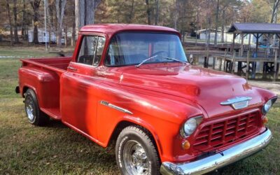 Chevrolet 3600  1955 red