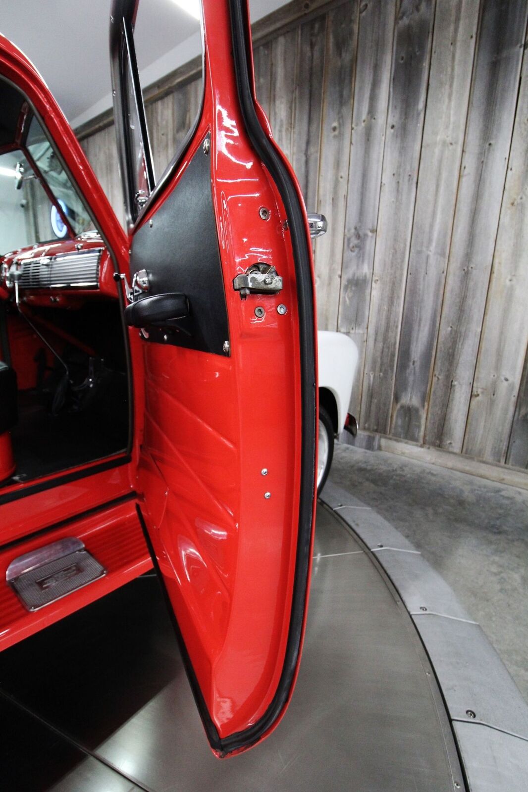 Chevrolet-5-Window-1949-Power-Steering-37