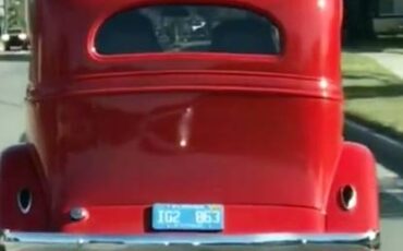 Chevrolet-Antique-1933-red-1
