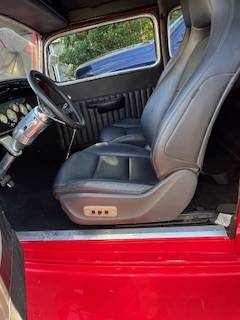 Chevrolet-Antique-1933-red-10