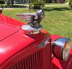 Chevrolet-Antique-1933-red-2