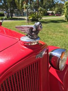 Chevrolet-Antique-1933-red-2
