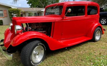 Chevrolet-Antique-1933-red-3