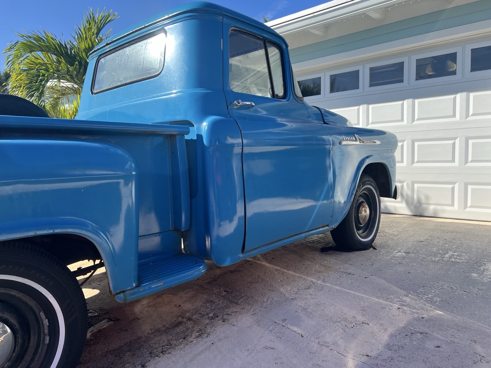 Chevrolet-Apache-1958-2