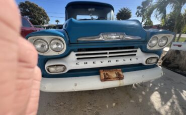 Chevrolet-Apache-1958-26