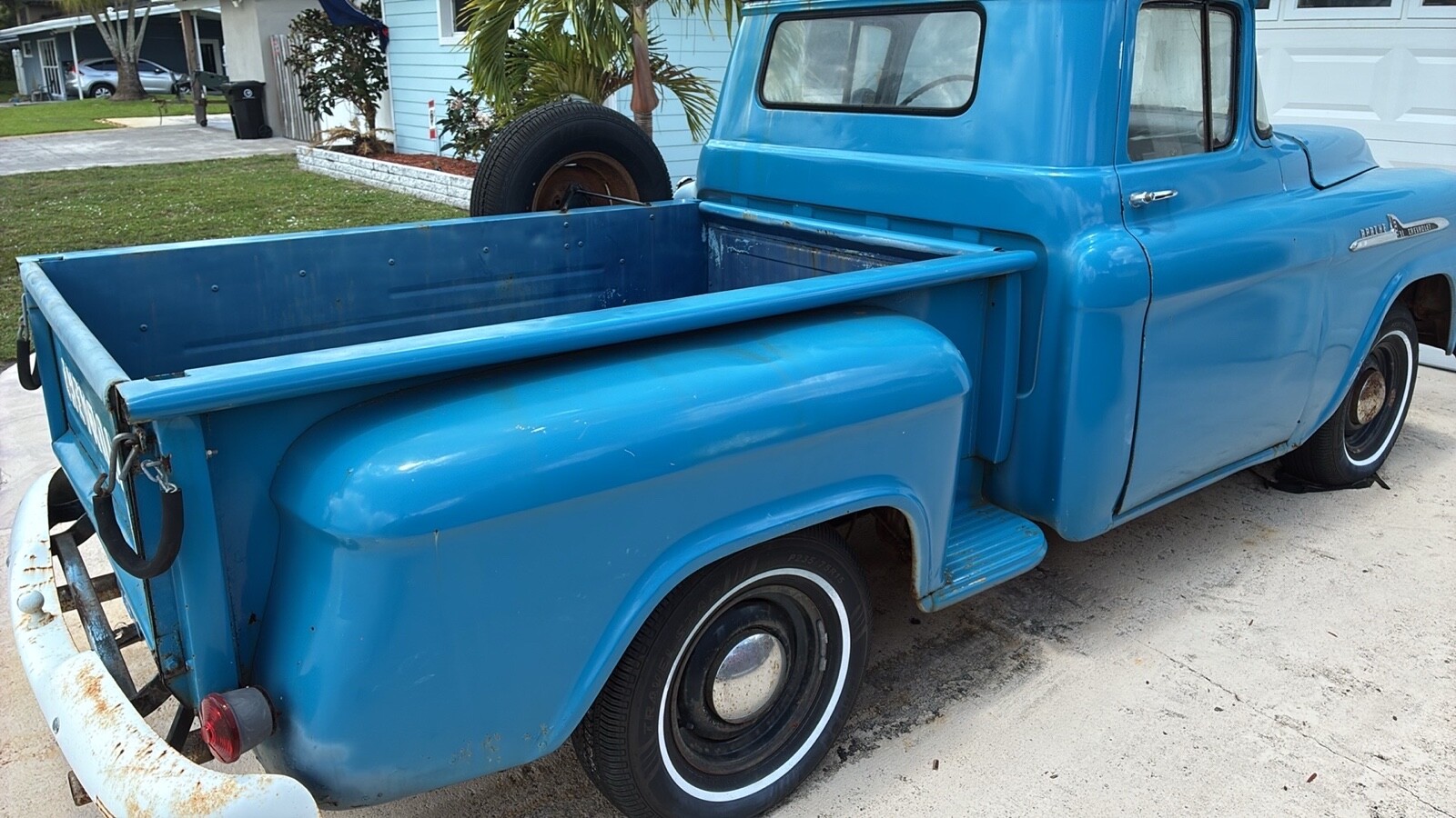 Chevrolet-Apache-1958-6