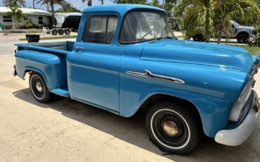 Chevrolet-Apache-1958-9