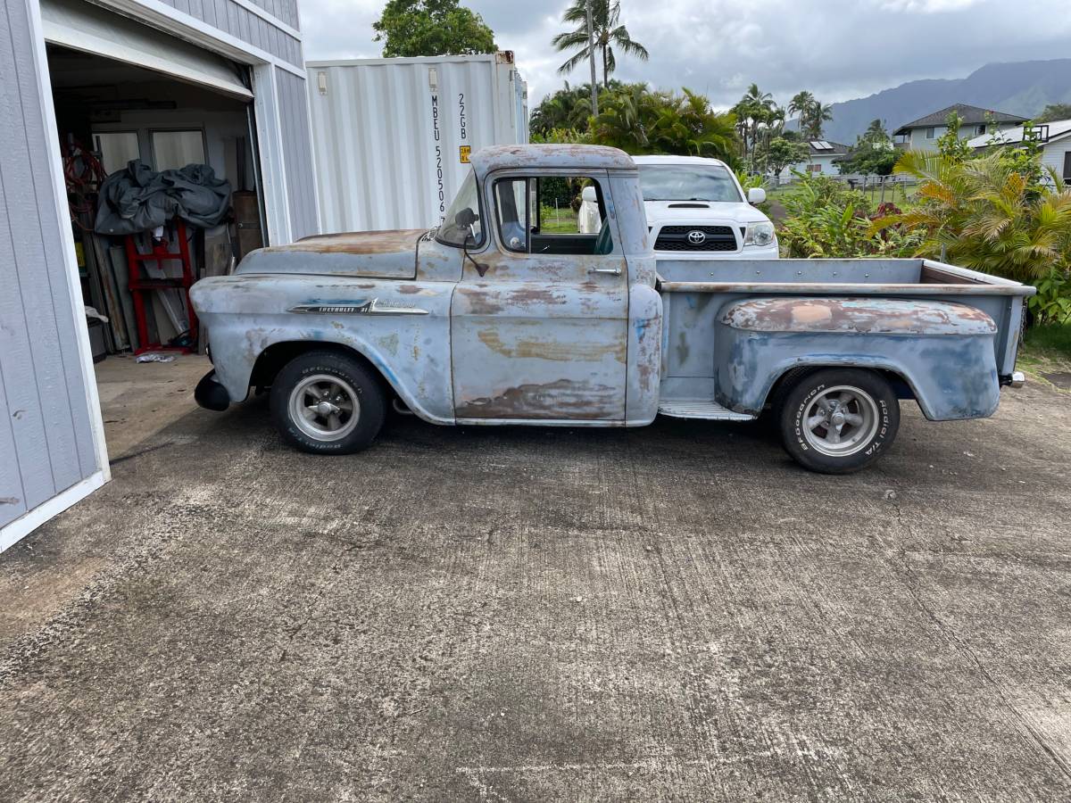 Chevrolet-Apache-1958-custom-14