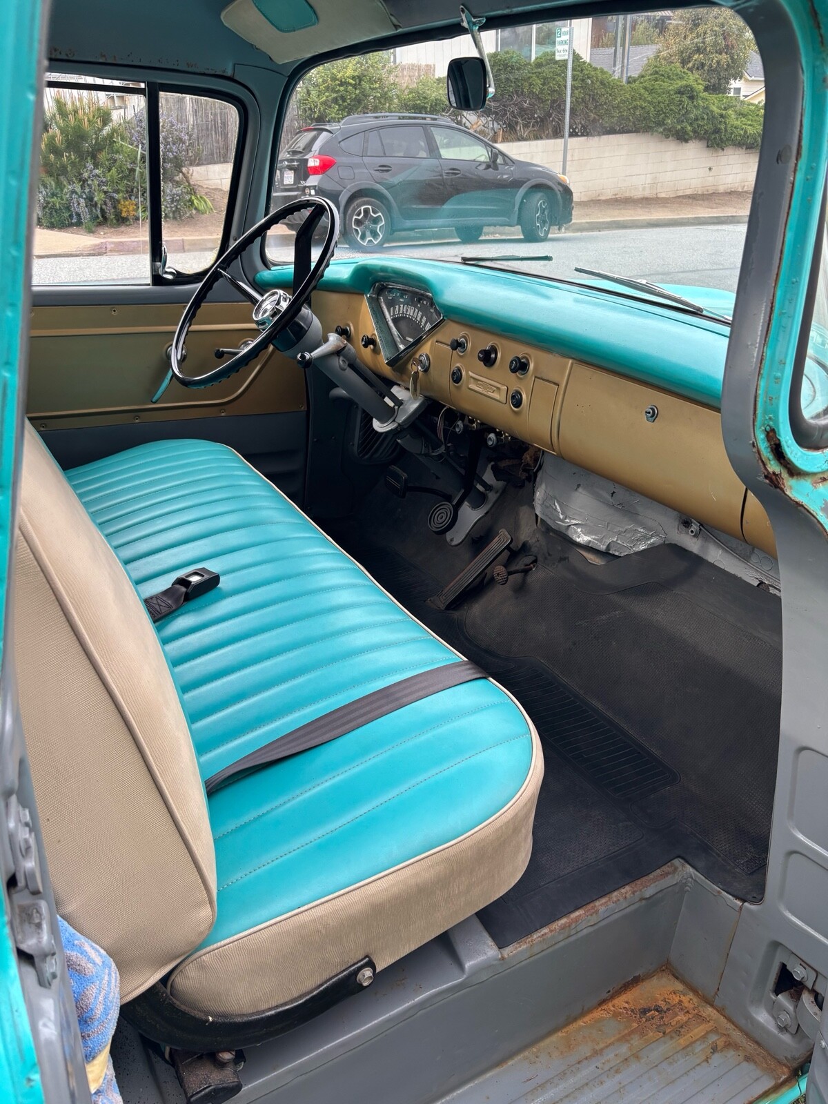 Chevrolet-Apache-1959-11