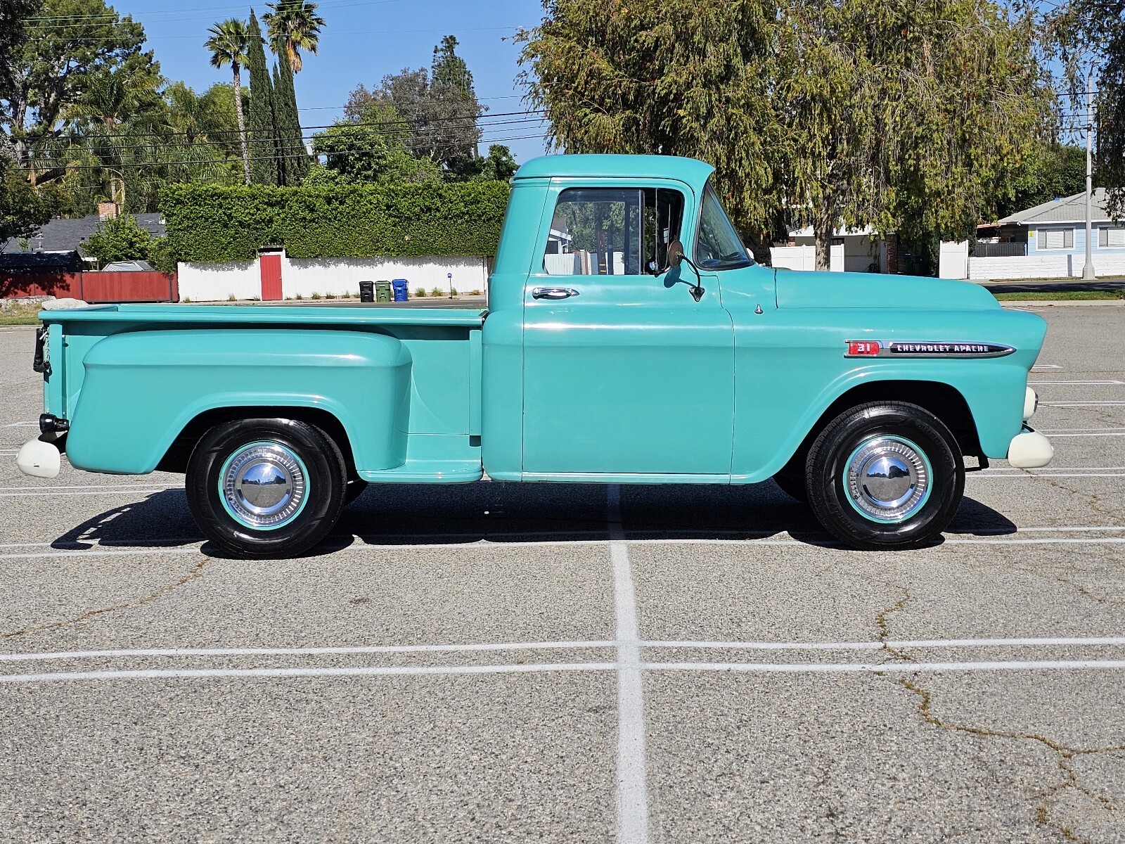 Chevrolet-Apache-1959-2