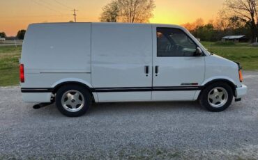 Chevrolet-Astro-cargo-van-1994-white-20