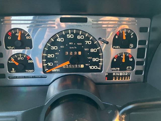 Chevrolet-Astro-cargo-van-1994-white-4