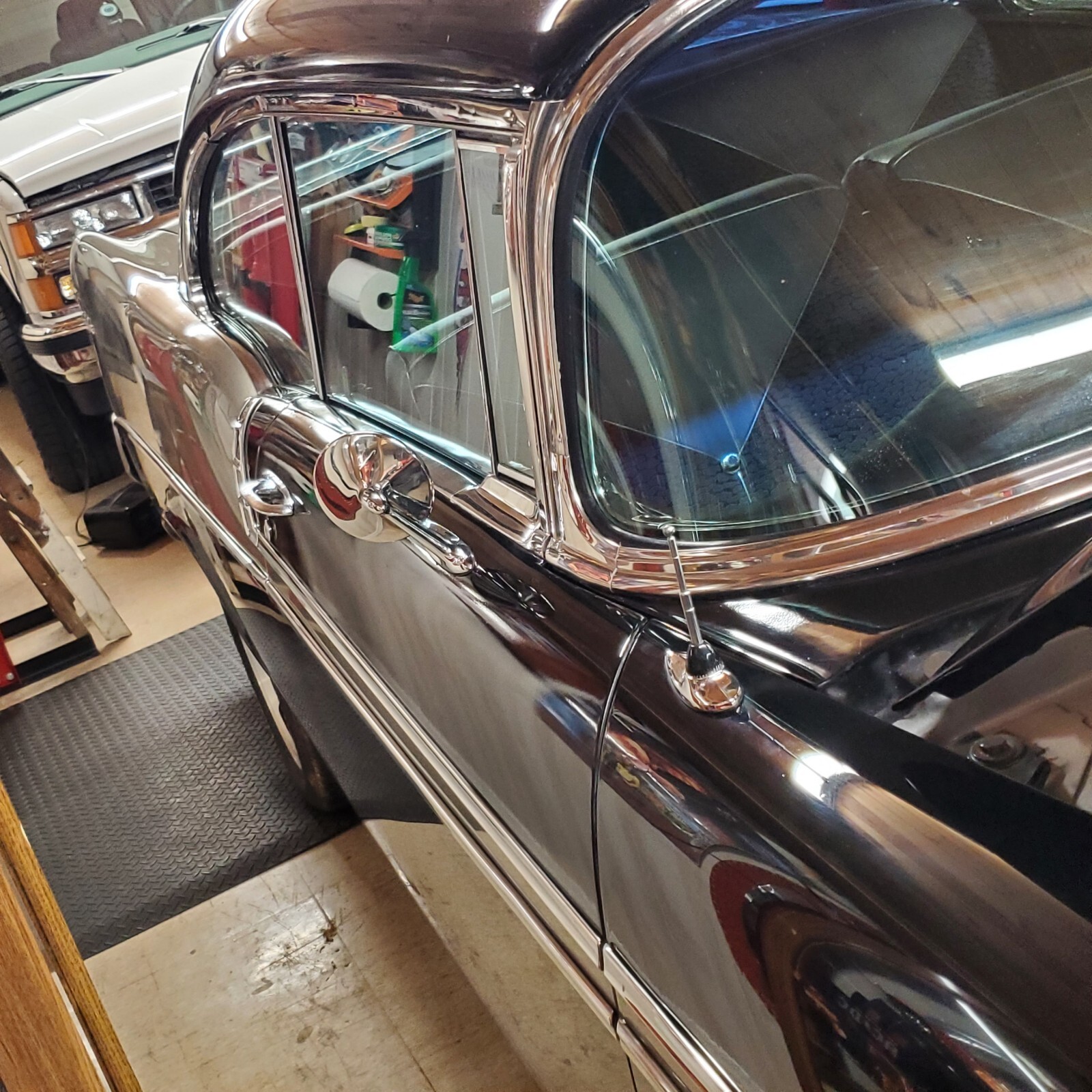Chevrolet-Bel-Air-1956-two-door-hardtop-13