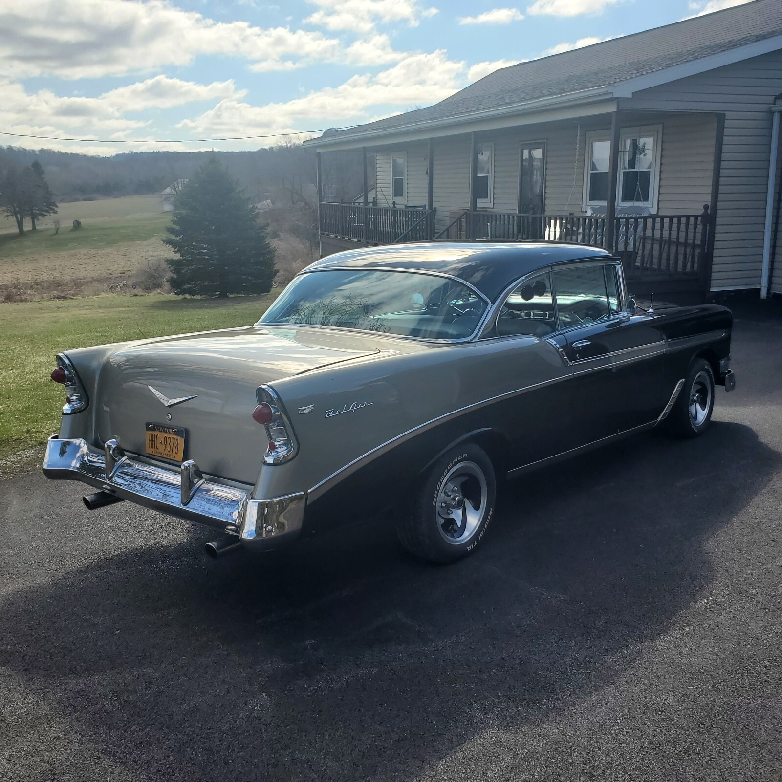 Chevrolet-Bel-Air-1956-two-door-hardtop-5