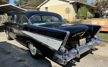 Chevrolet-Bel-Air-1957-12