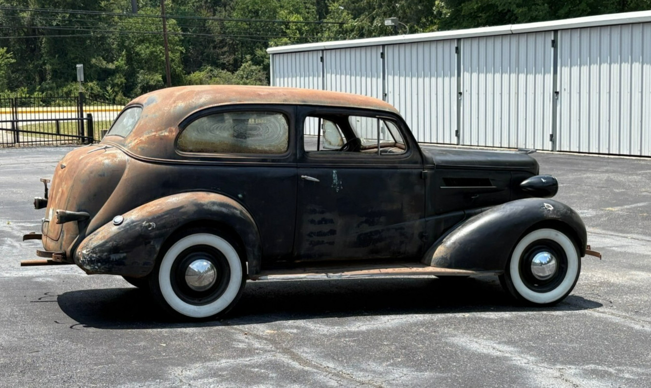 Chevrolet-Bel-Air150210-1937-Sedan-12
