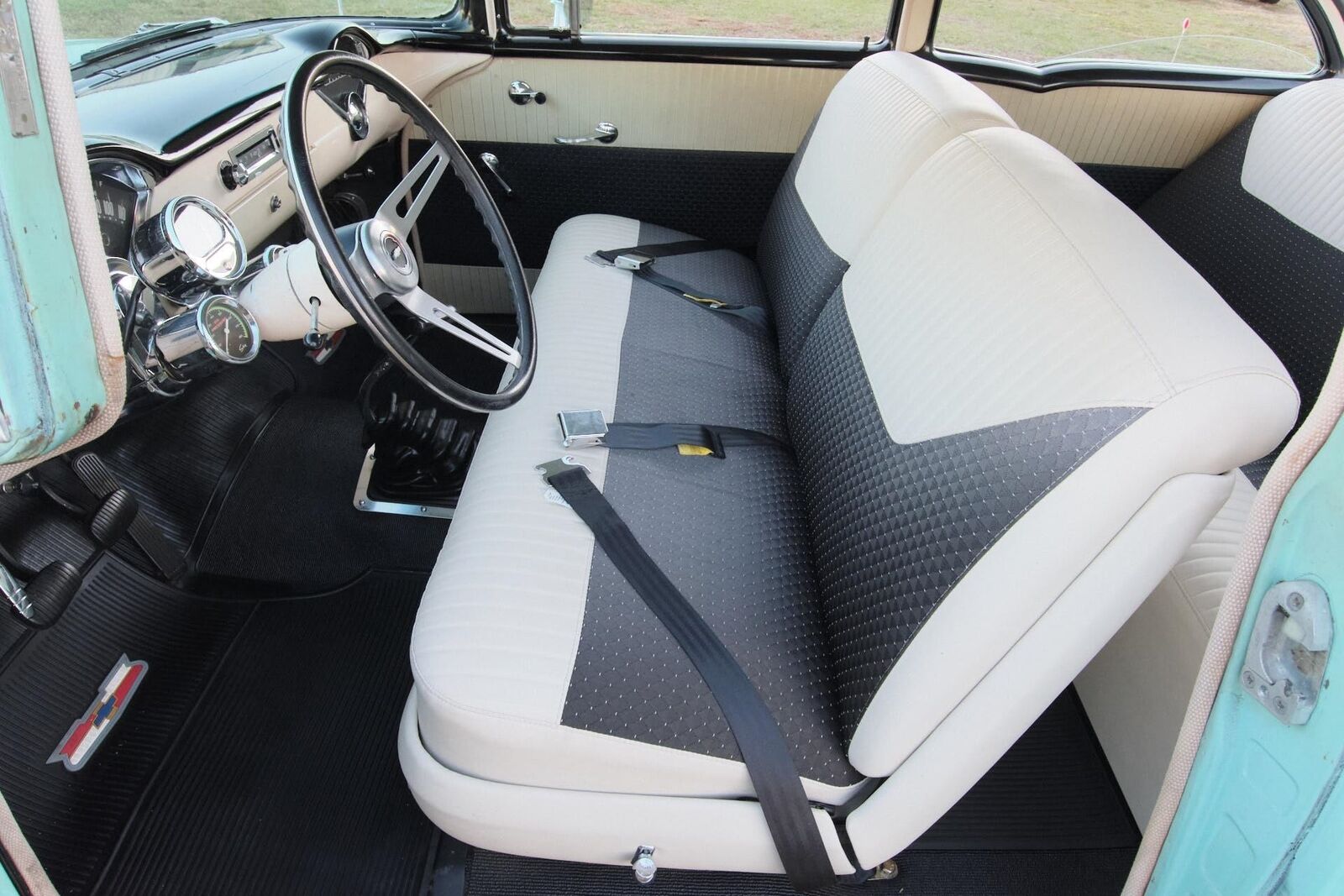 Chevrolet-Bel-Air150210-1956-2-Door-13