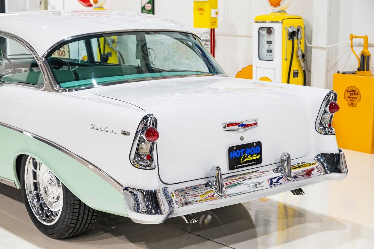 Chevrolet-Bel-Air150210-1956-Sedan-27