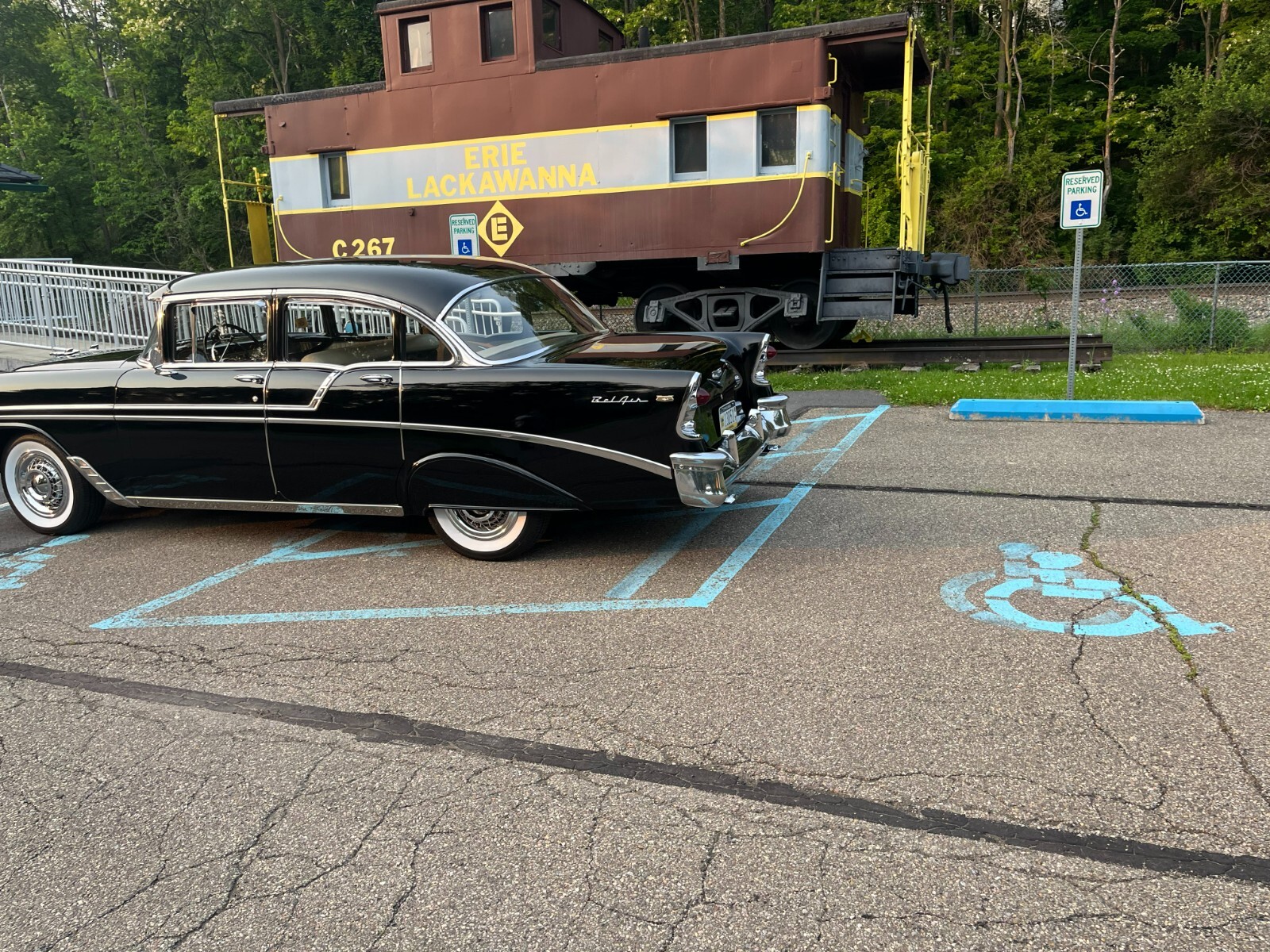 Chevrolet-Bel-Air150210-1956-Sedan-28