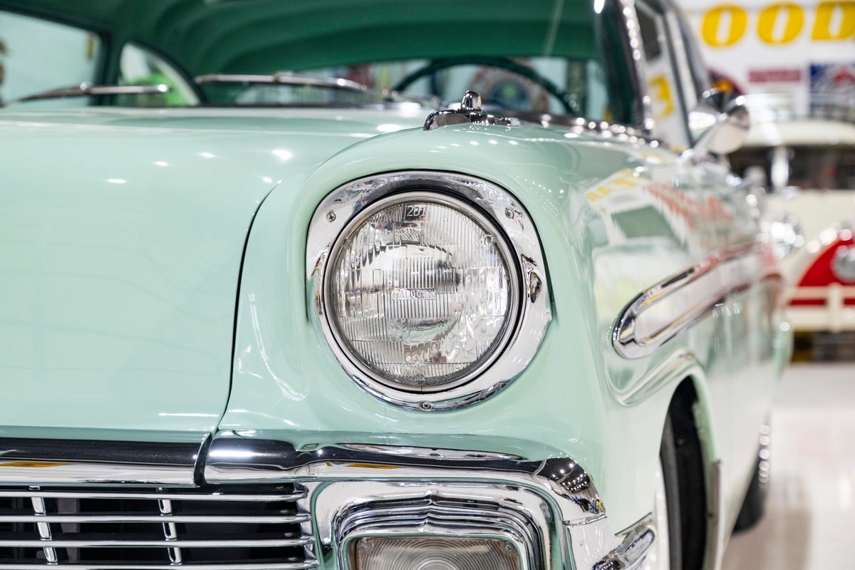 Chevrolet-Bel-Air150210-1956-Sedan-32