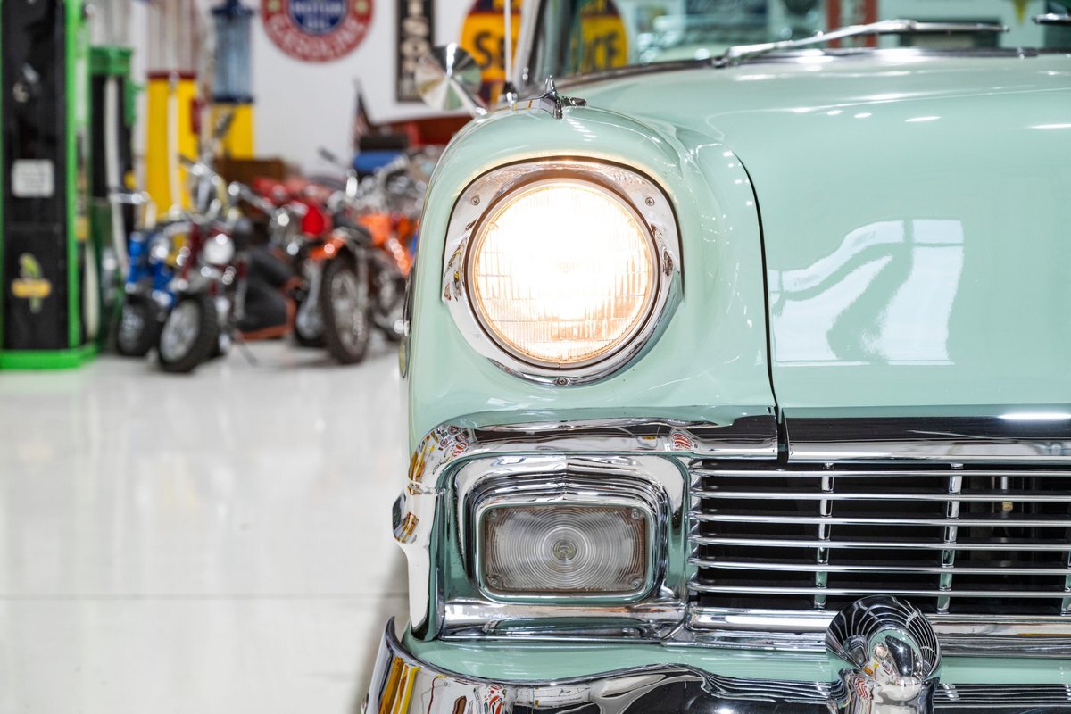 Chevrolet-Bel-Air150210-1956-Sedan-37