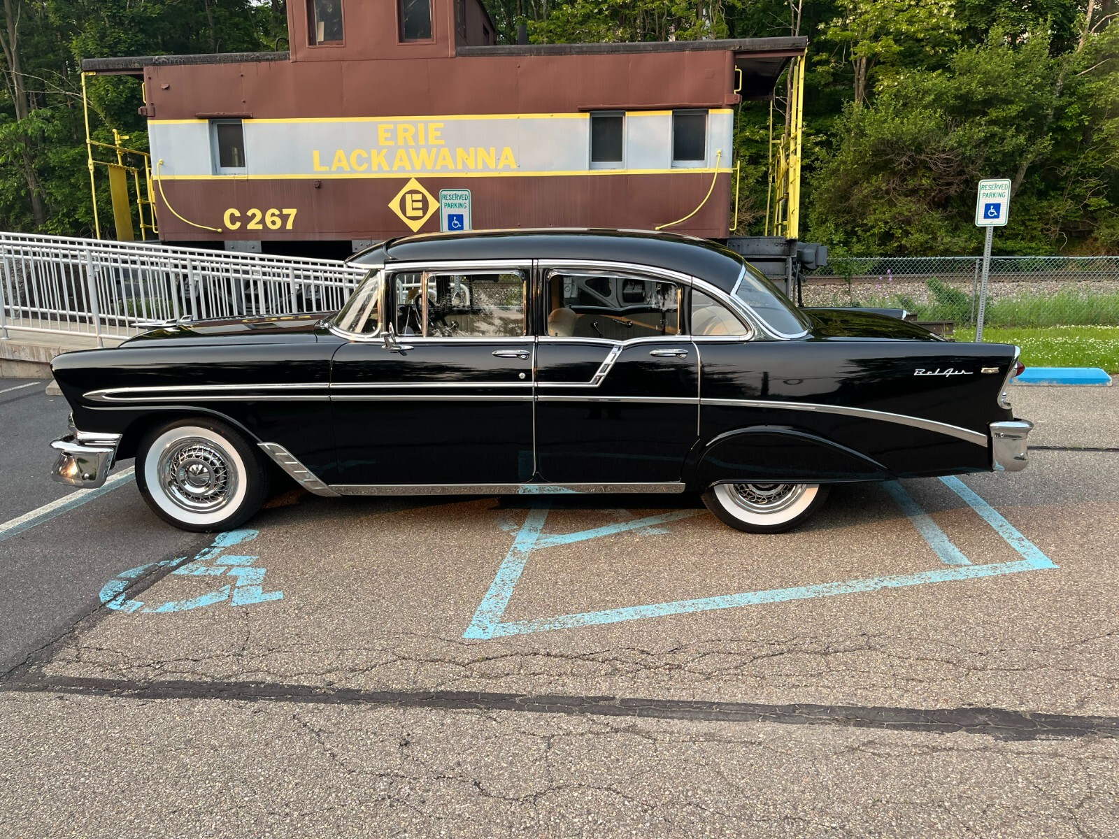 Chevrolet-Bel-Air150210-1956-Sedan