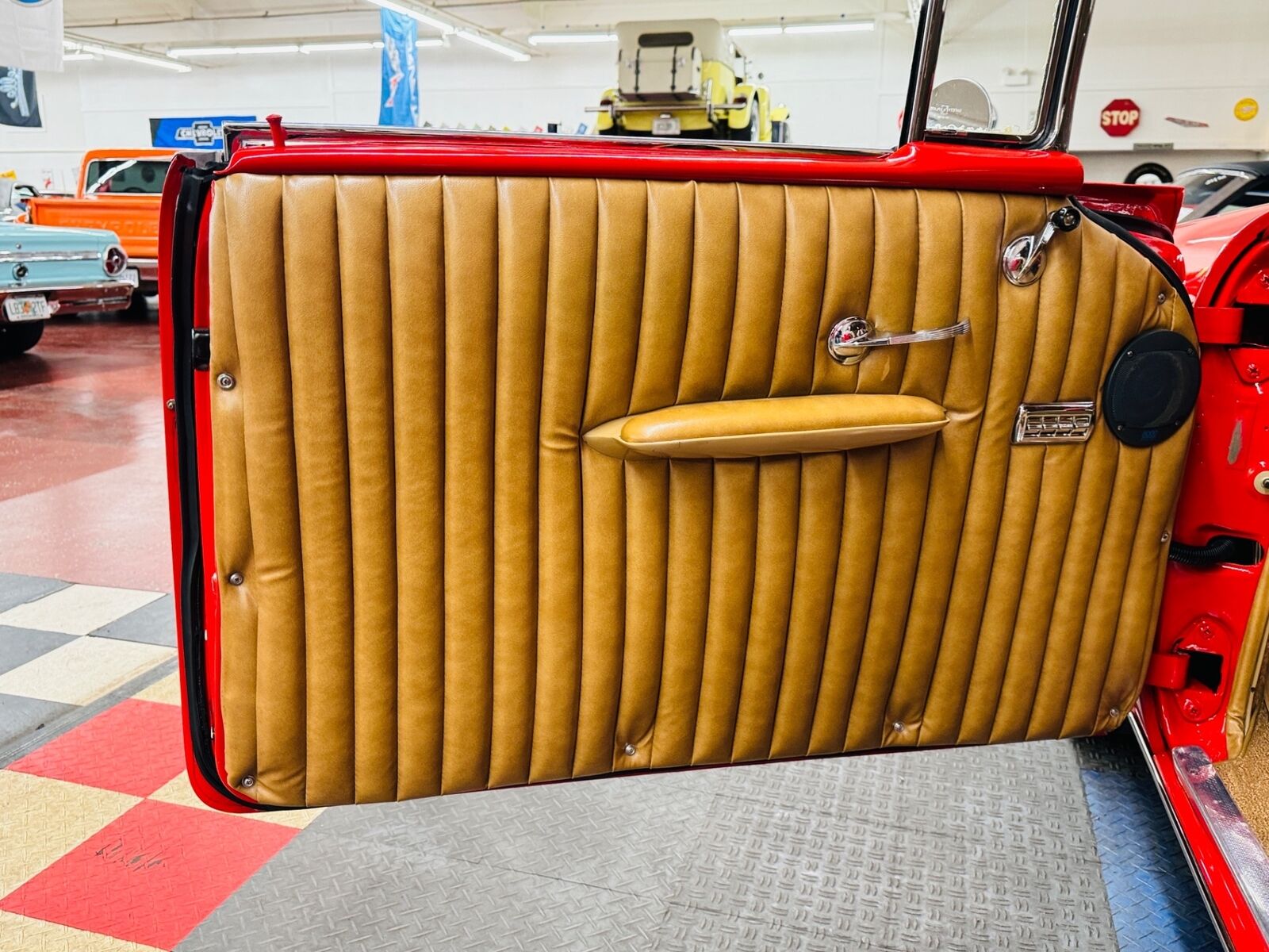 Chevrolet-Bel-Air150210-1957-2-Door-37